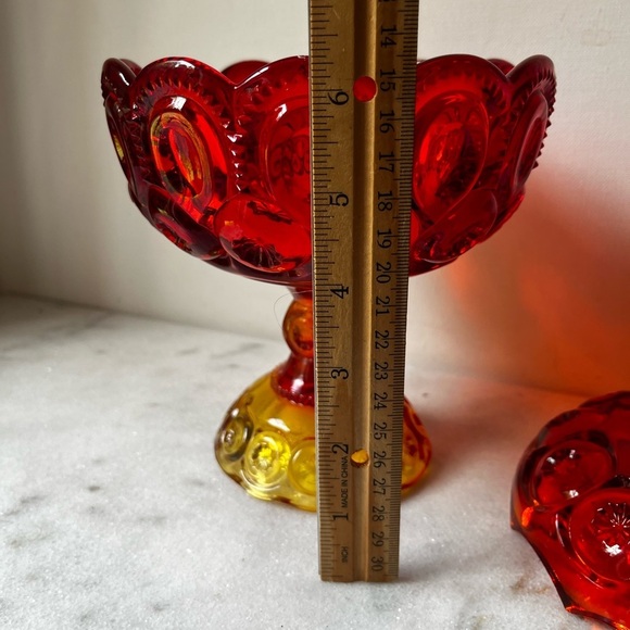 Vintage L E Smith Amberina Ruby Red Moon And Stars 12\